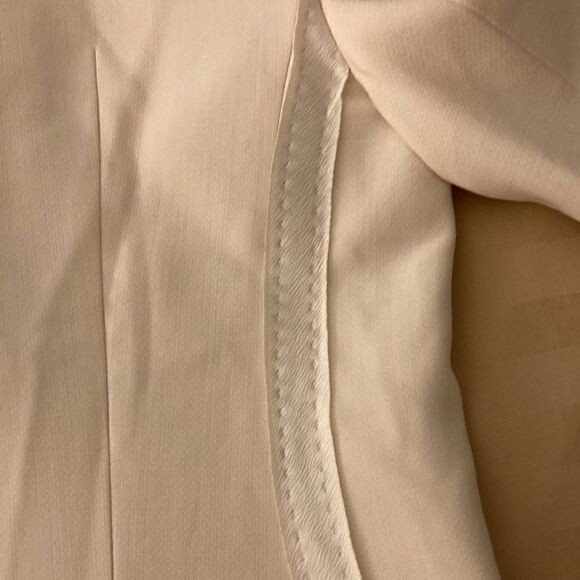 DVF Little M Double Breasted Jacket with Ribbon & Stitching detail. Size XS (0). - Picture 5 of 10